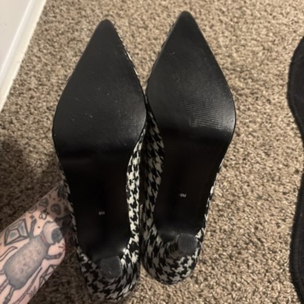 Amanda Smith Rio 2 Women’s Pointed Toe Houndstooth Pumps Size 9 - Picture 4 of 5